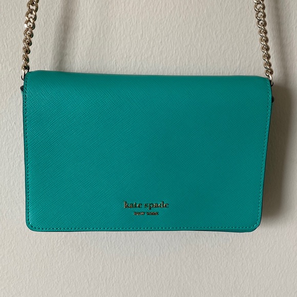 Green Spencer Chain Wallet - Picture 8 of 11